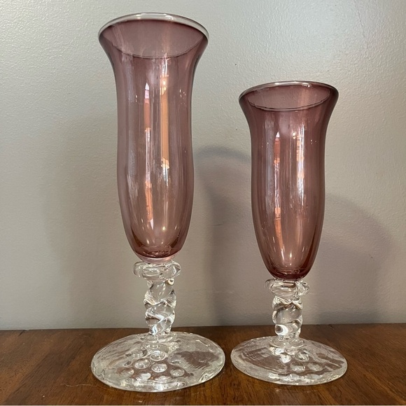 Two Pink footed glasses. Signed by A.Young. - Picture 1 of 16